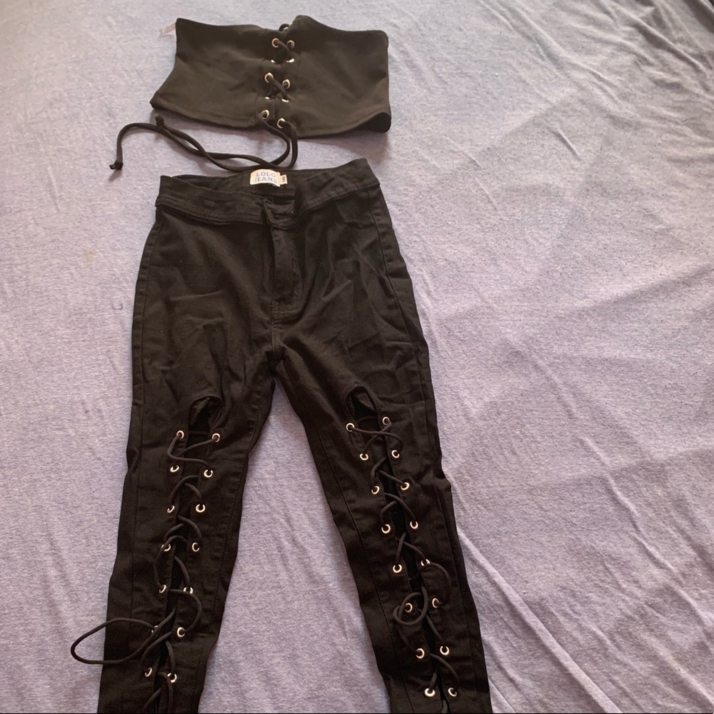 Crop top and pants outfit